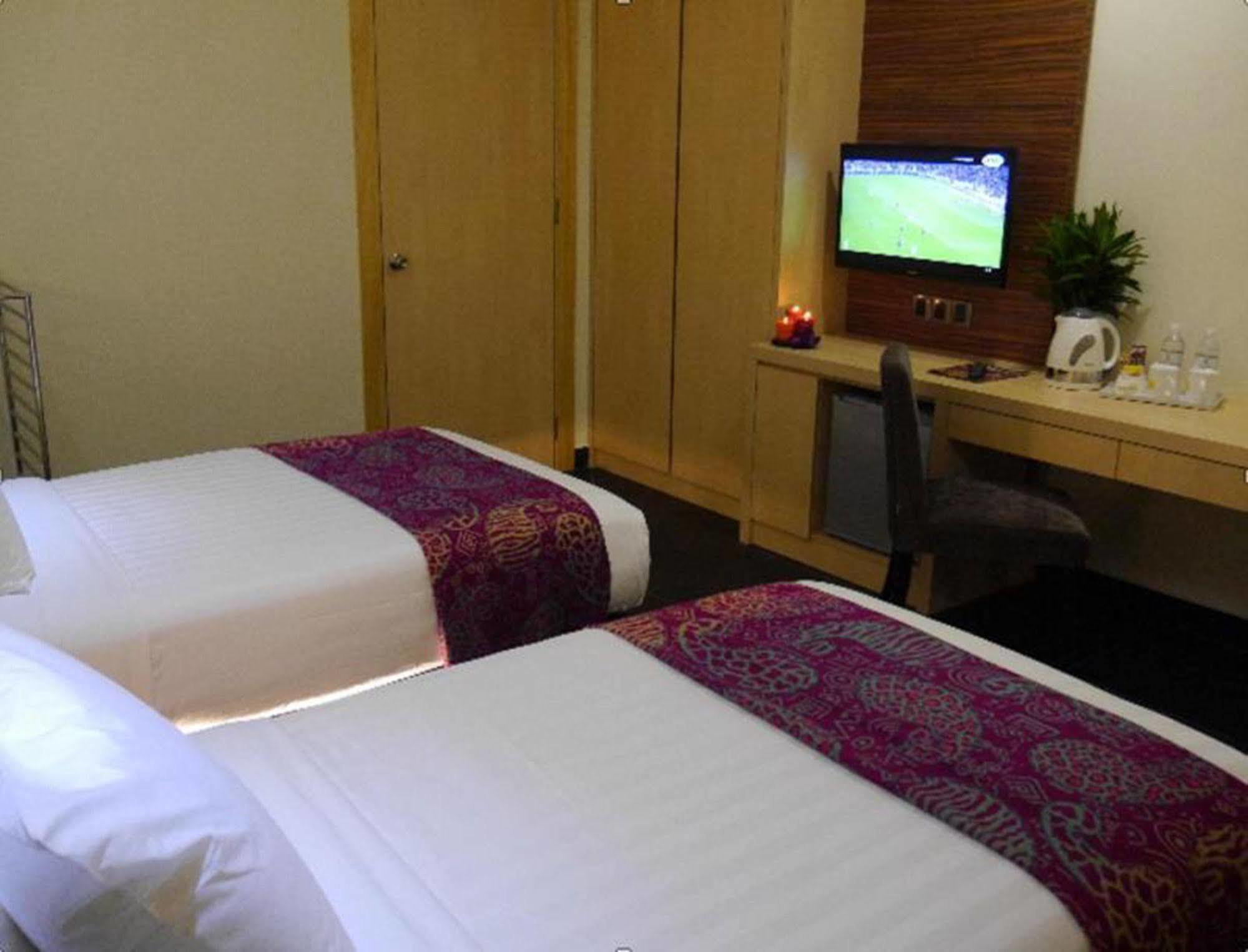 Sky Hotel Kuala Lumpur Esterno foto